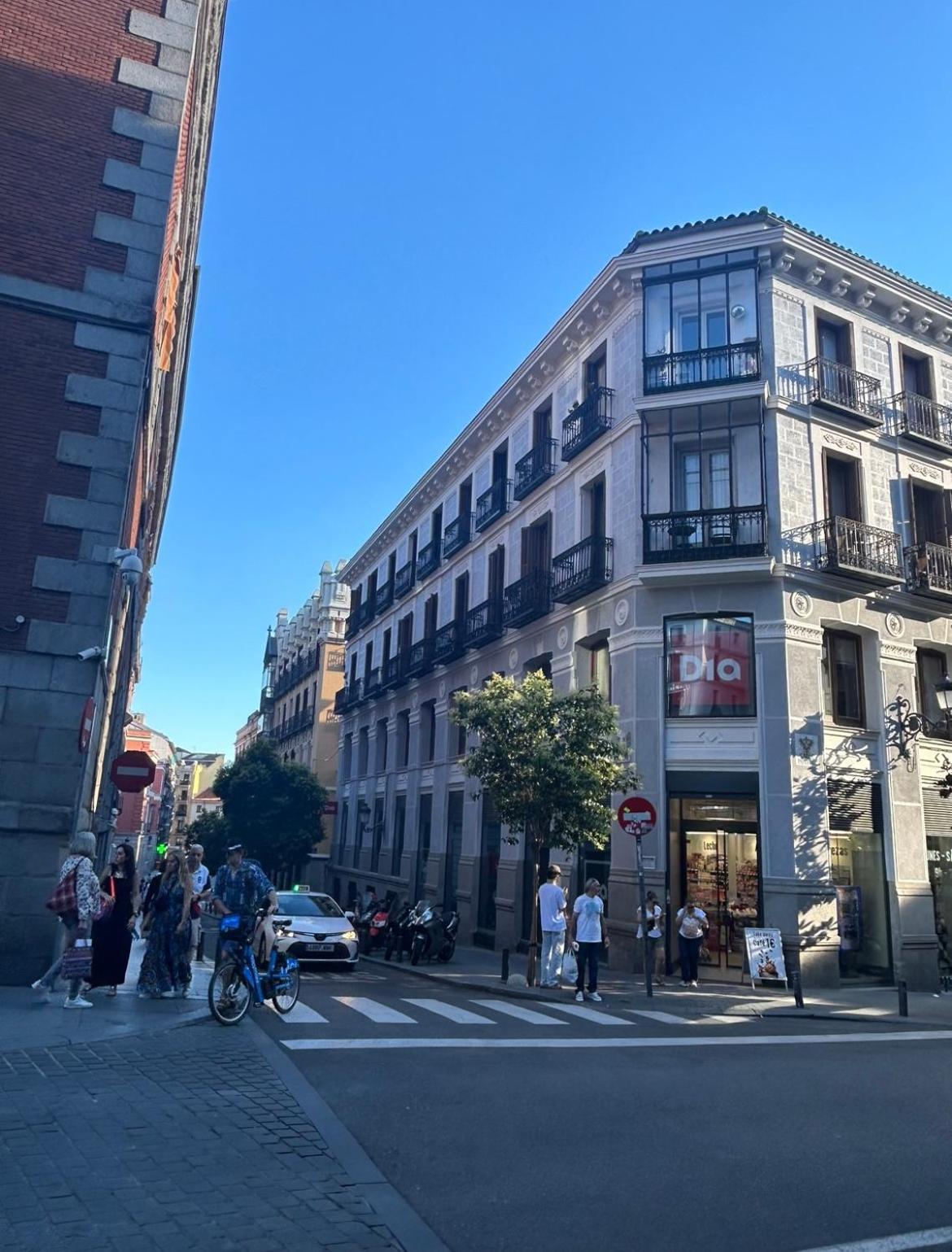 Room In Plaza Mayor Madrid Exterior foto